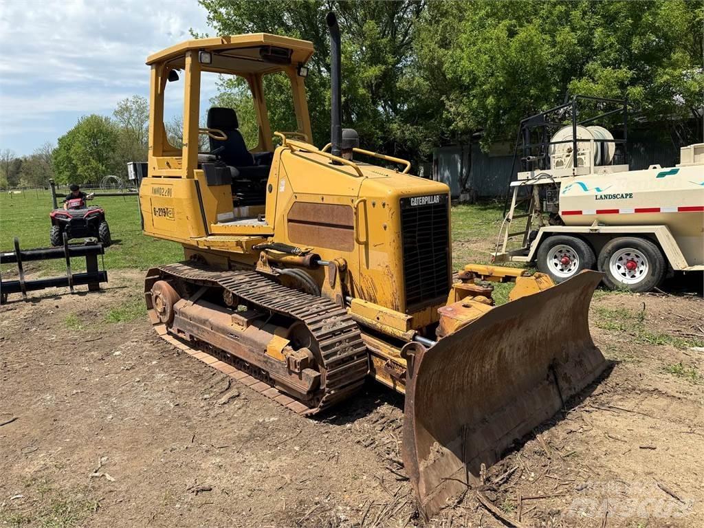 CAT D3G XL Paletli dozerler