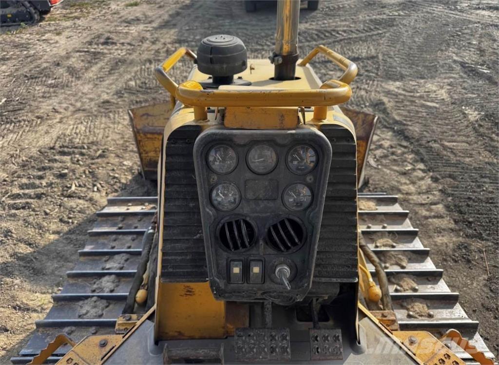 CAT D3G XL Paletli dozerler
