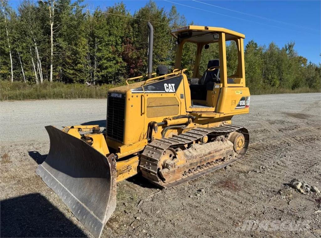 CAT D3G XL Paletli dozerler