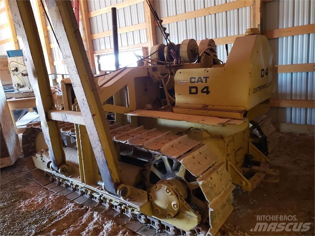 CAT D4 Boru döşeme dozerleri