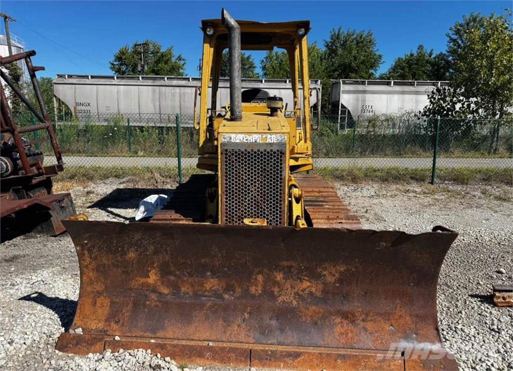 CAT D4C Paletli dozerler