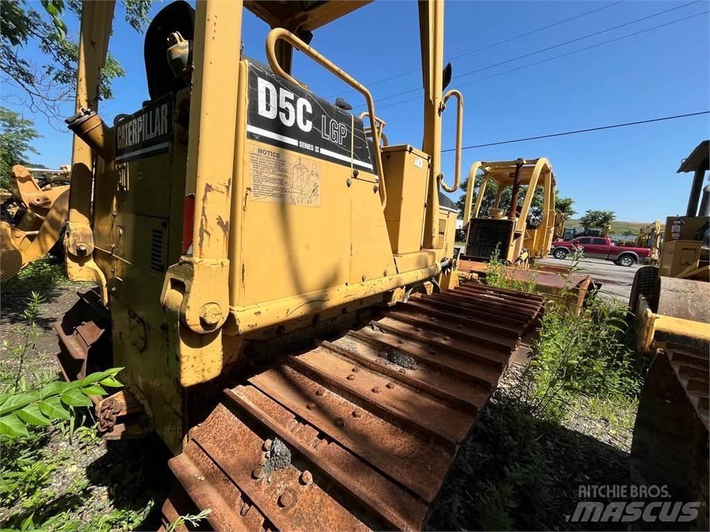 CAT D5C Paletli dozerler