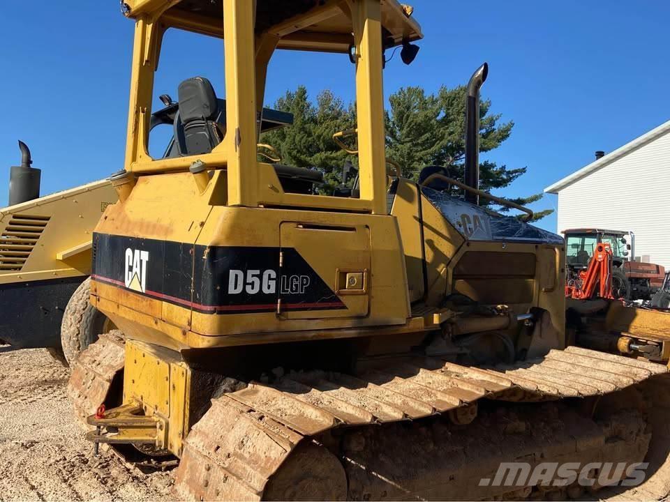 CAT D5G Paletli dozerler