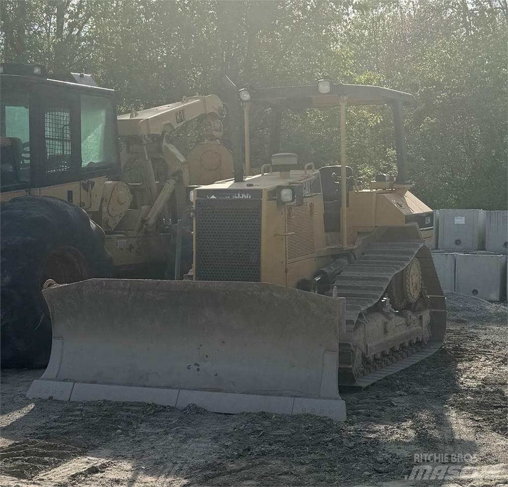 CAT D5M Paletli dozerler