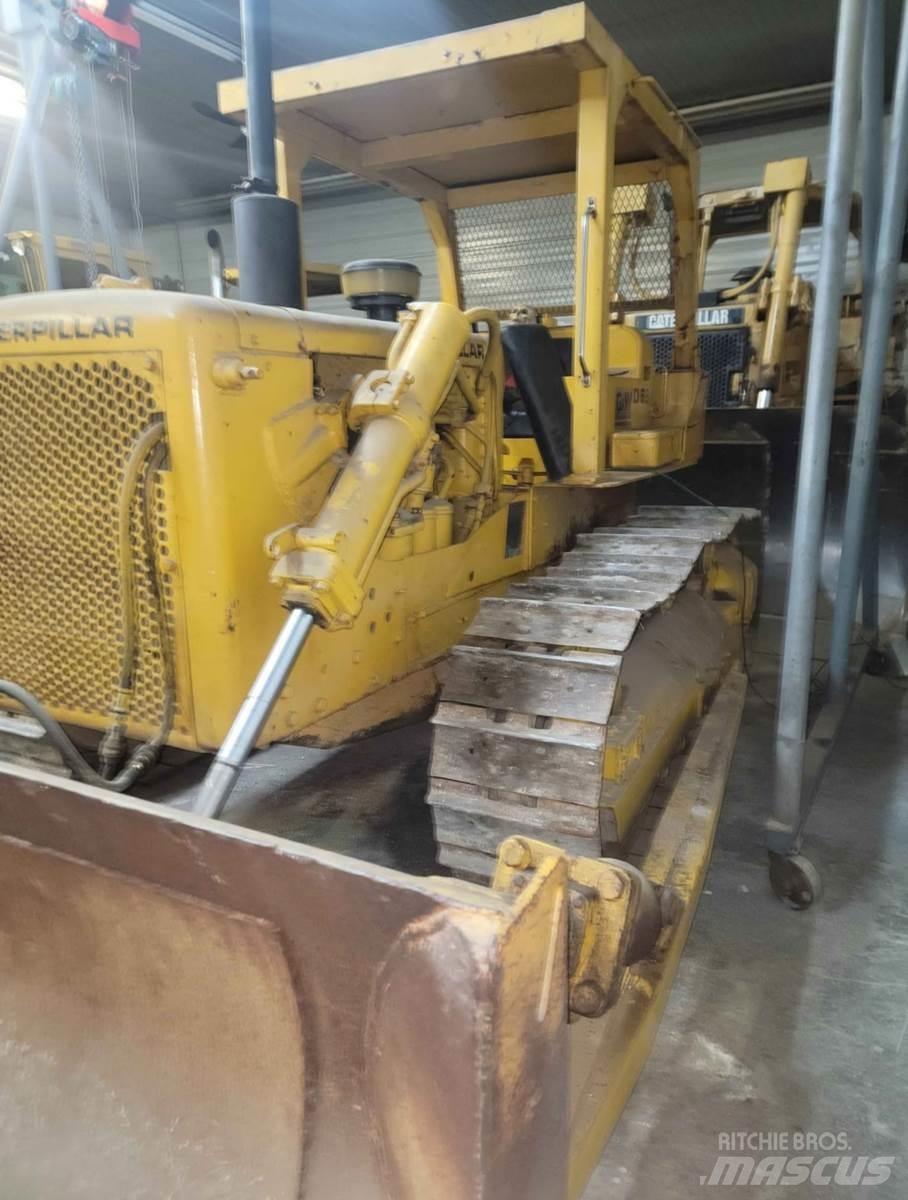 CAT D6B Paletli dozerler