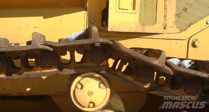 CAT D6C Paletler