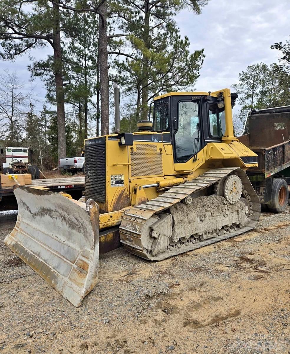 CAT D6M XL Paletli dozerler