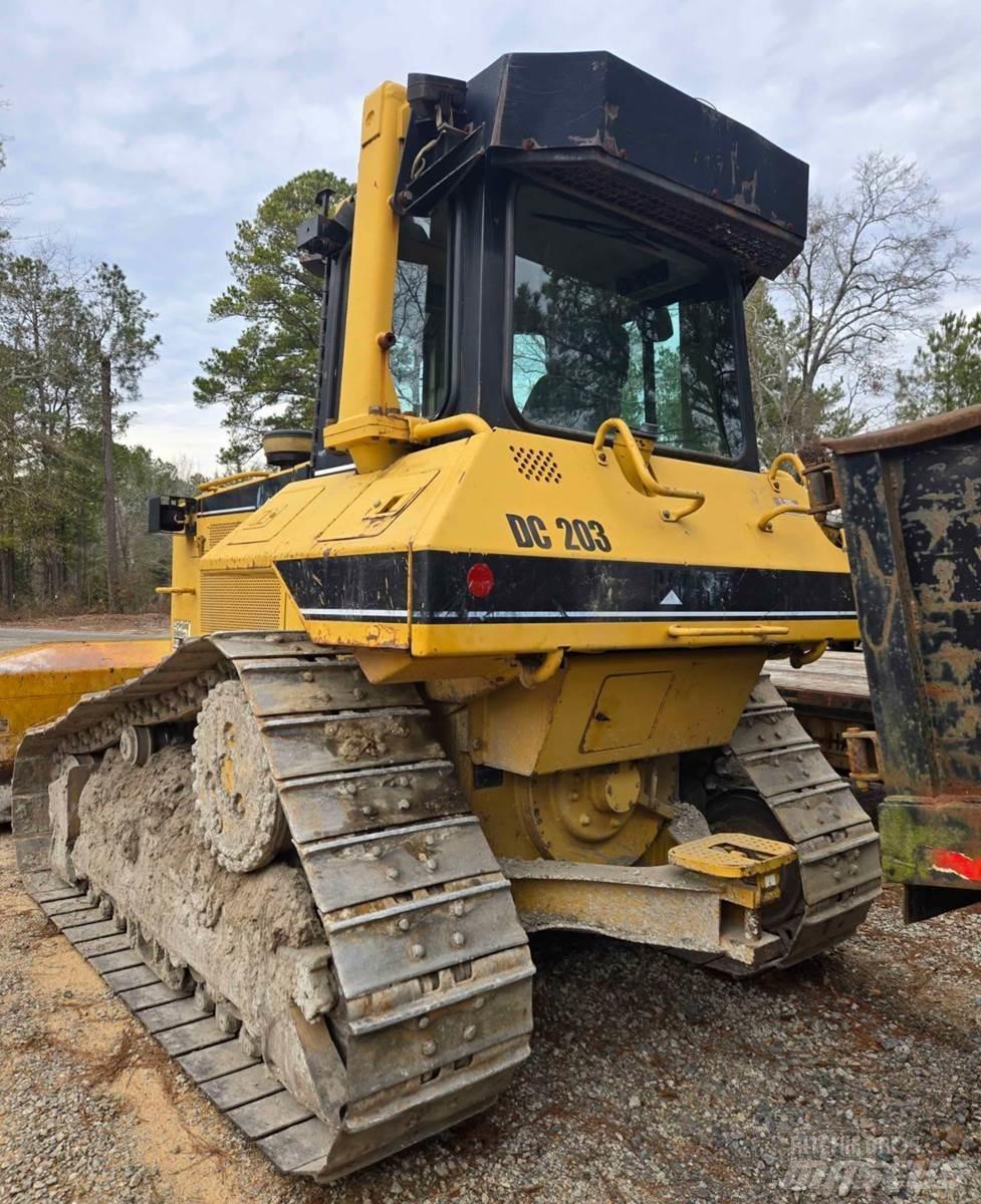 CAT D6M XL Paletli dozerler