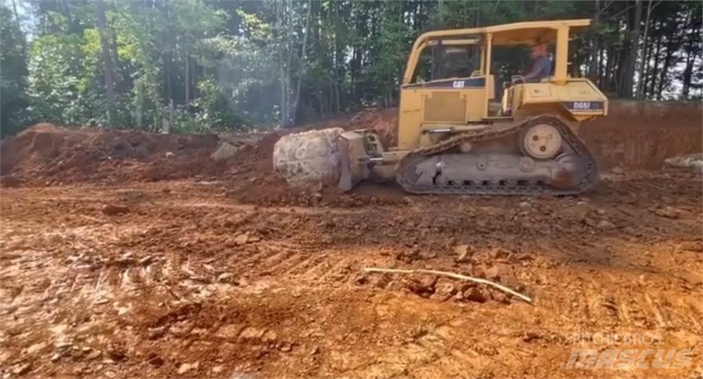 CAT D6M XL Paletli dozerler