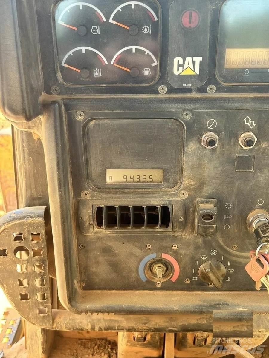 CAT D6N XL Paletli dozerler