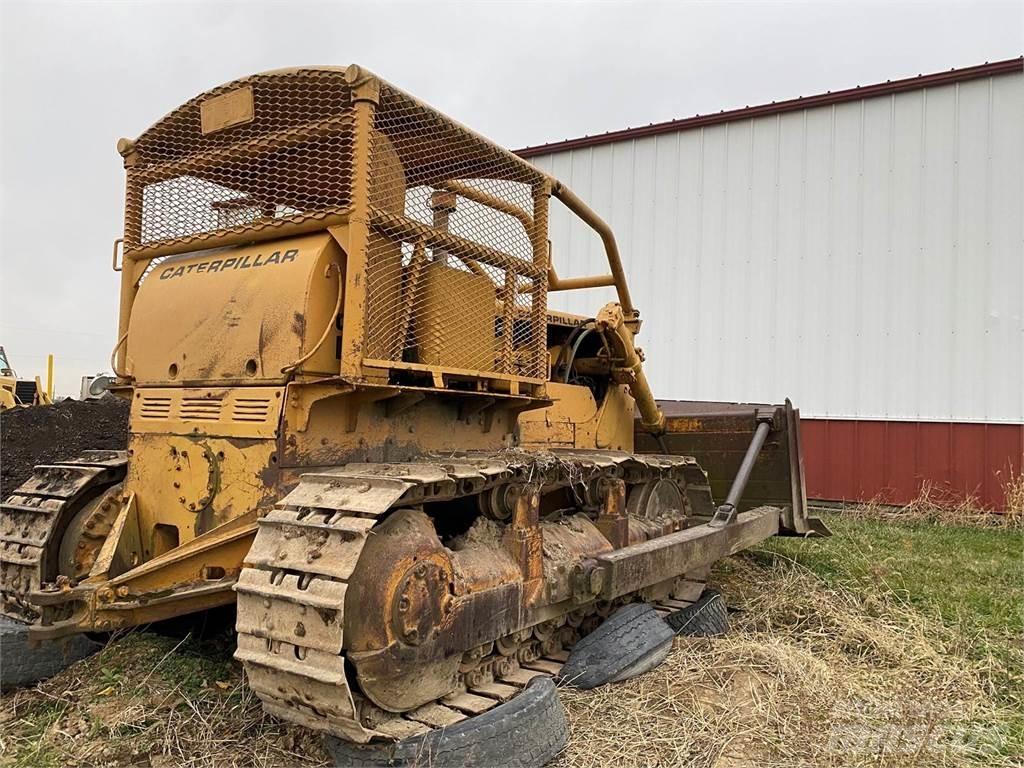 CAT D7E Paletli dozerler