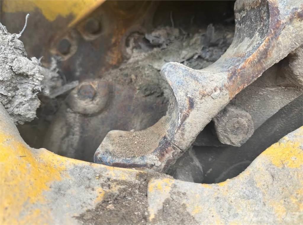 CAT D85E Paletli dozerler