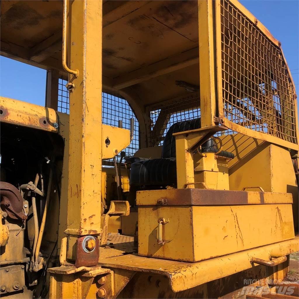 CAT D8H Paletli dozerler