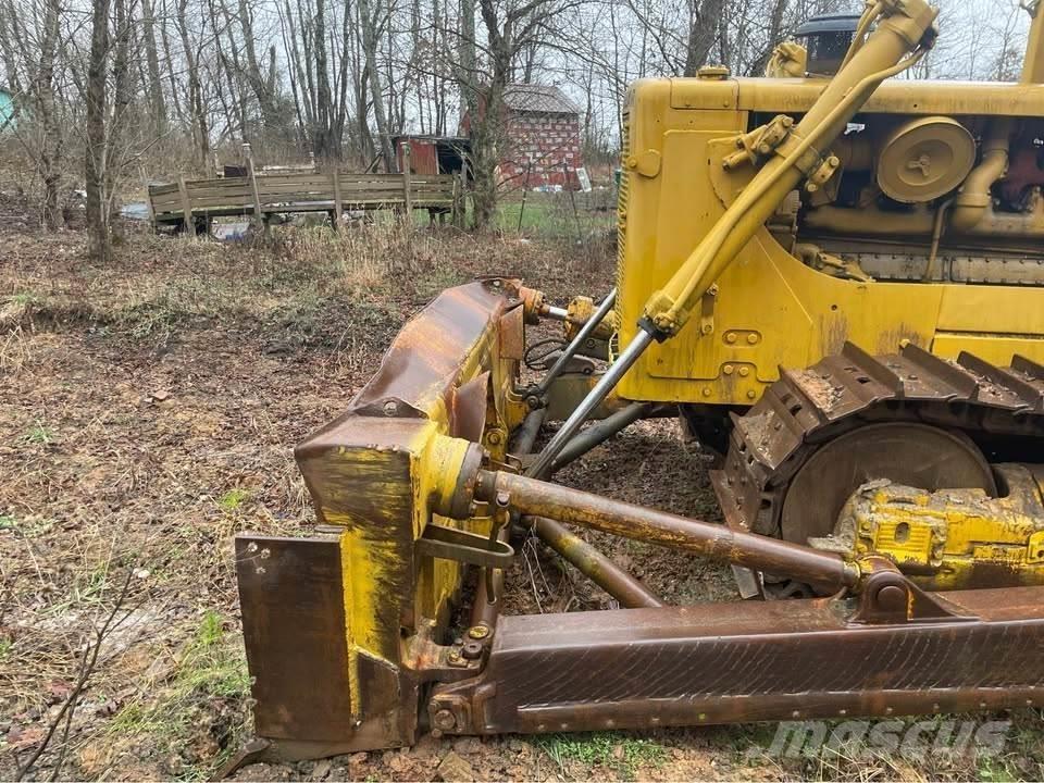 CAT D8H Paletli dozerler