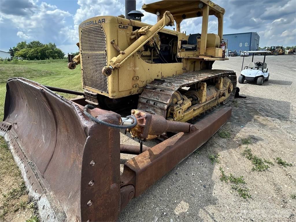 CAT D8H Paletli dozerler