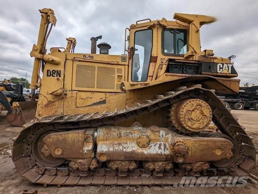 CAT D8N Paletli dozerler
