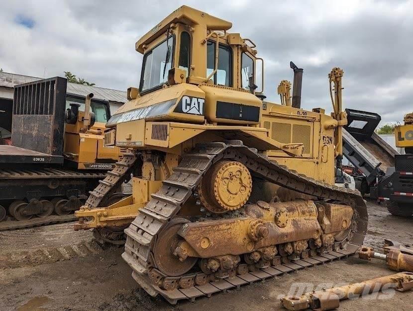 CAT D8N Paletli dozerler