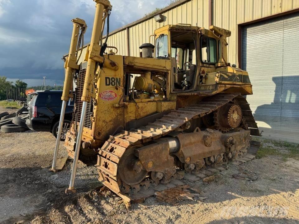 CAT D8N Paletli dozerler