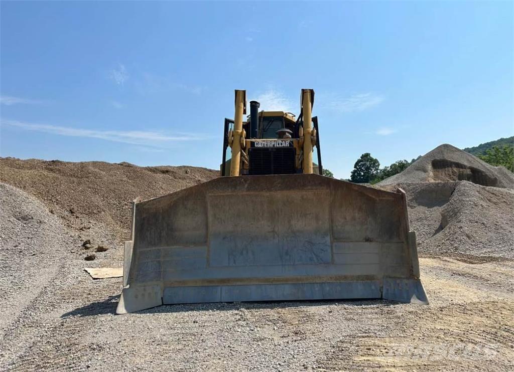 CAT D8N Paletli dozerler