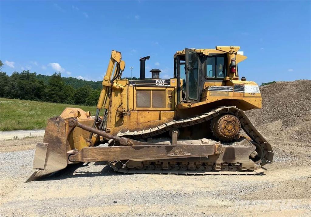 CAT D8N Paletli dozerler