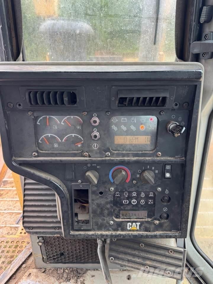 CAT D8R Paletli dozerler
