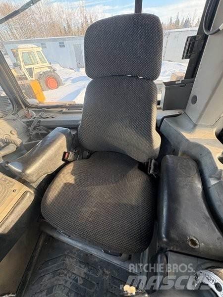 CAT D8T Paletli dozerler