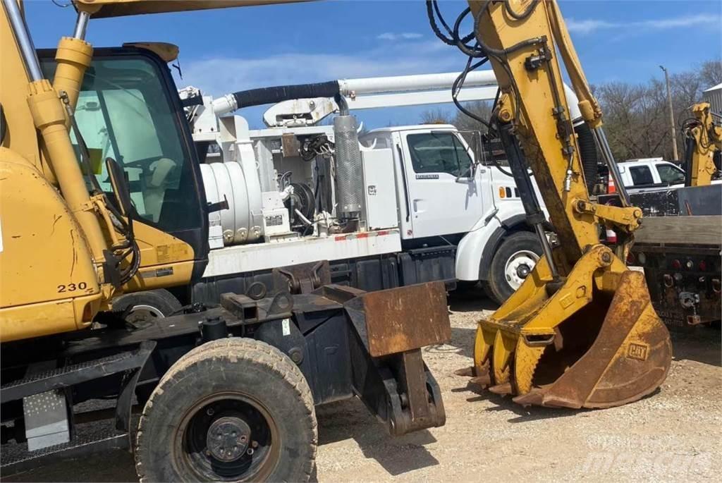 CAT M316C Lastik tekerli ekskavatörler