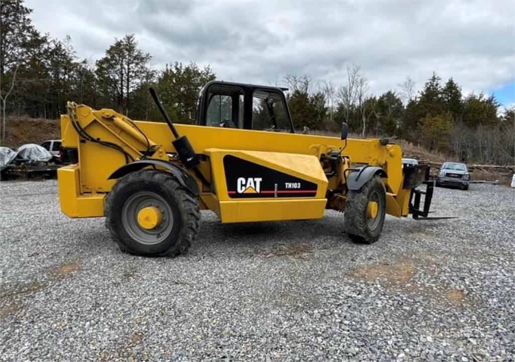 CAT TH103 Teleskopik yükleyiciler
