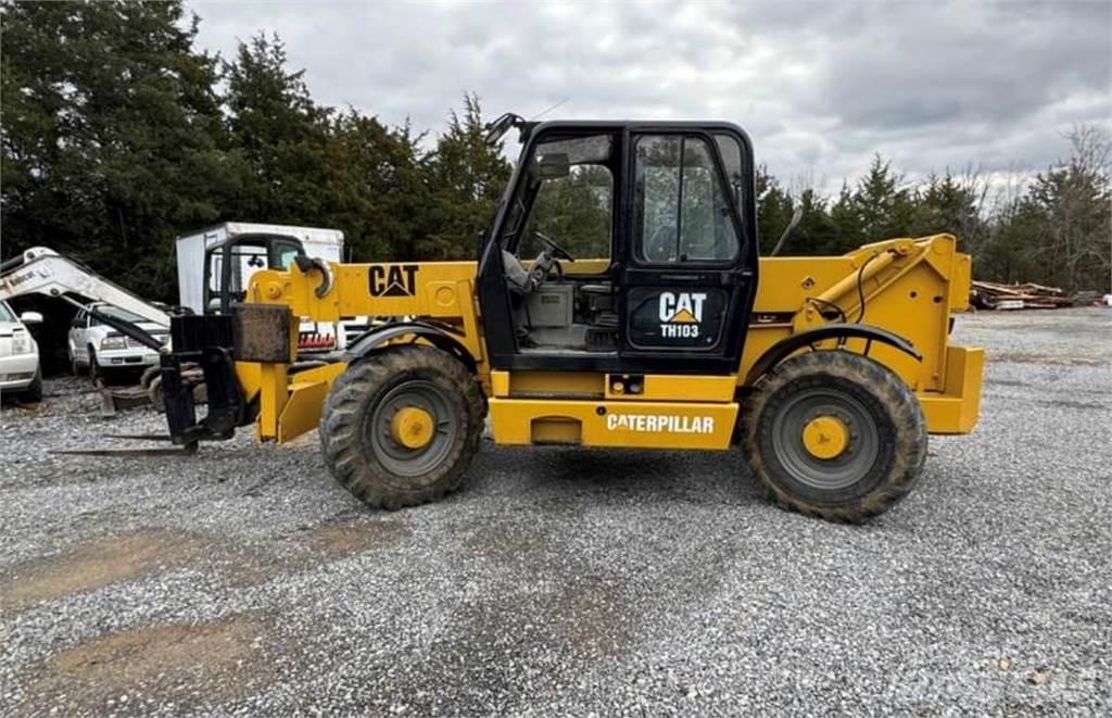 CAT TH103 Teleskopik yükleyiciler