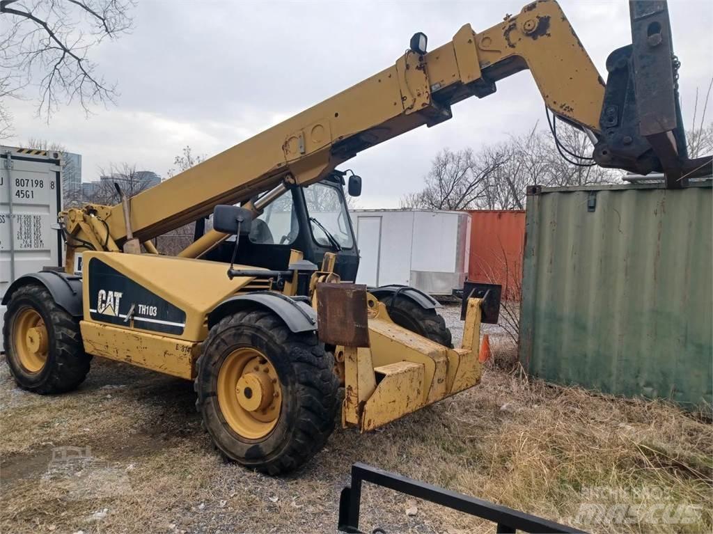 CAT TH103 Teleskopik yükleyiciler