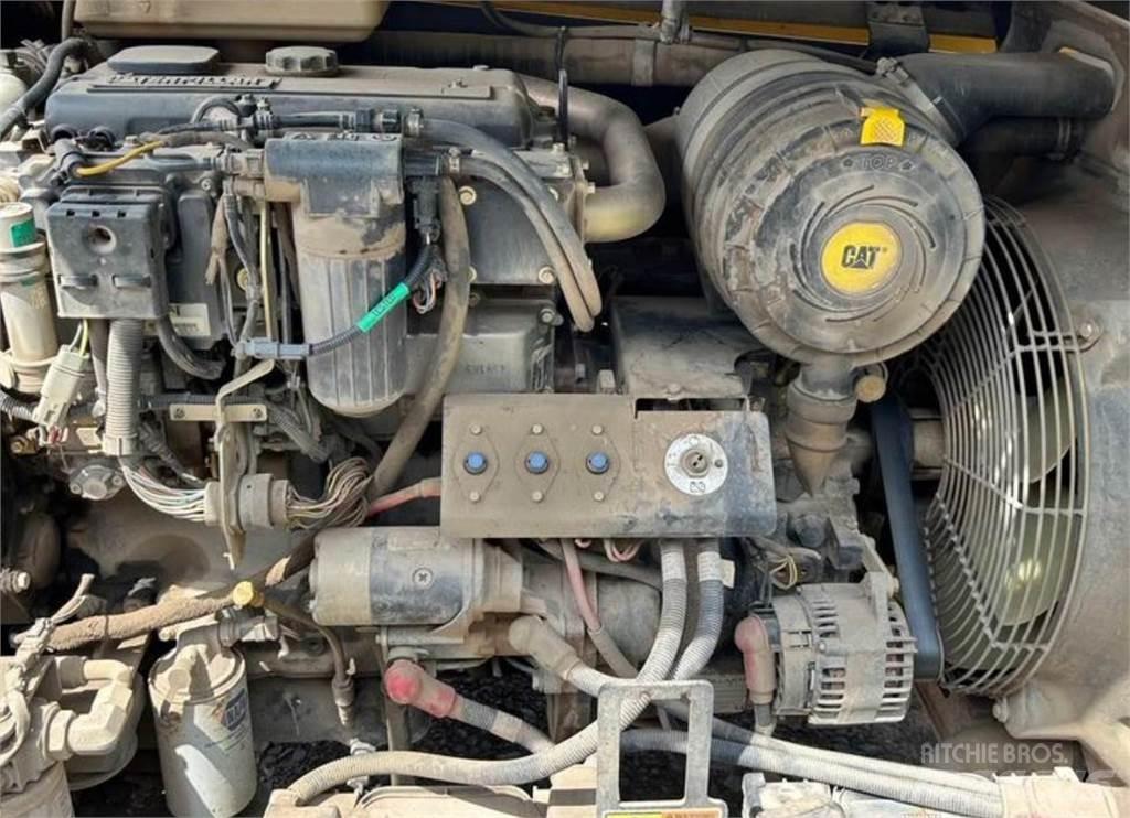CAT TH460B Teleskopik yükleyiciler