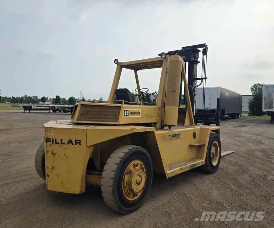 CAT V225B Diger