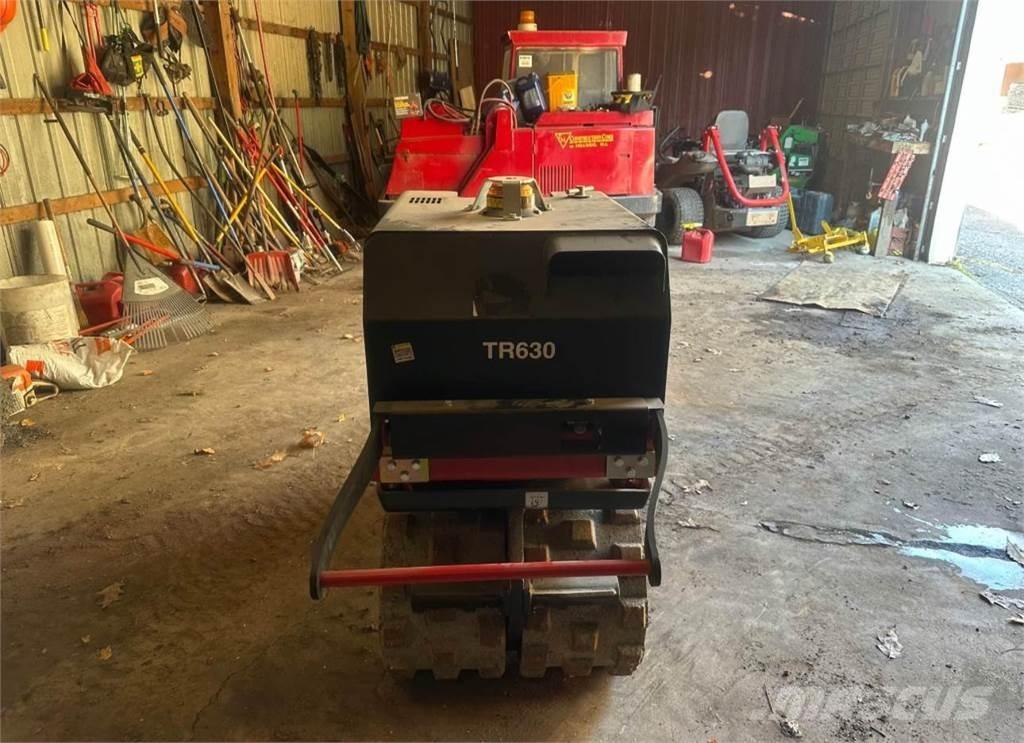  CP TR630 Çekilir titreşimli silindirler