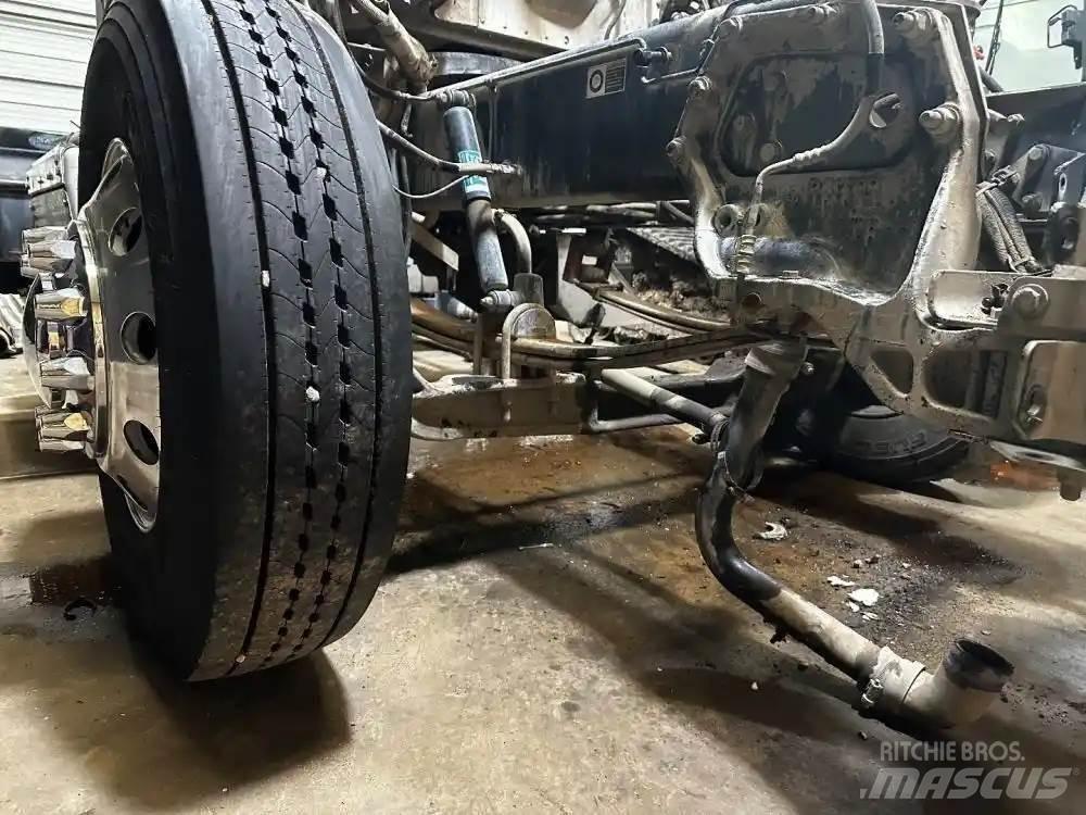  Dana 367 Akslar