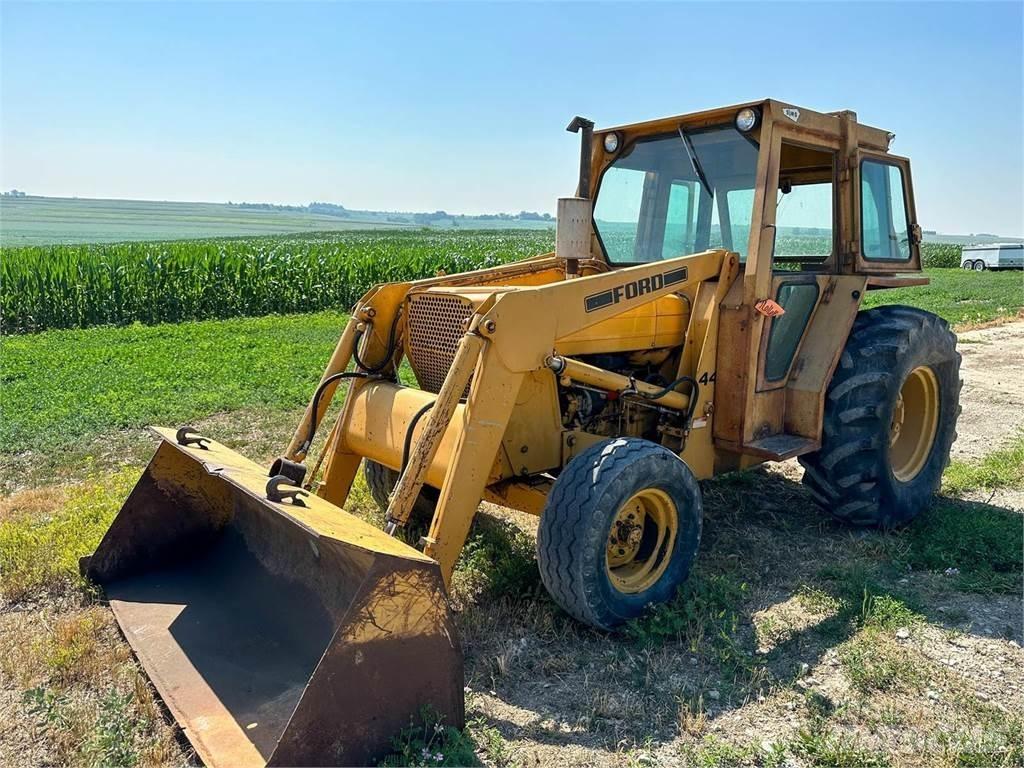 Ford 445 Traktörler