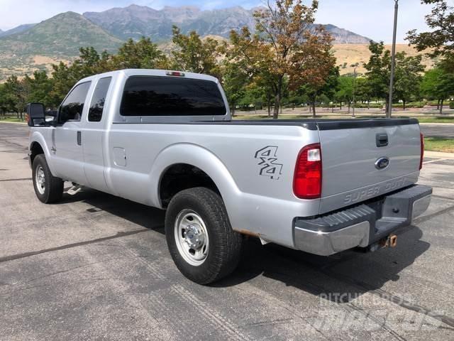 Ford F-250 Pikaplar