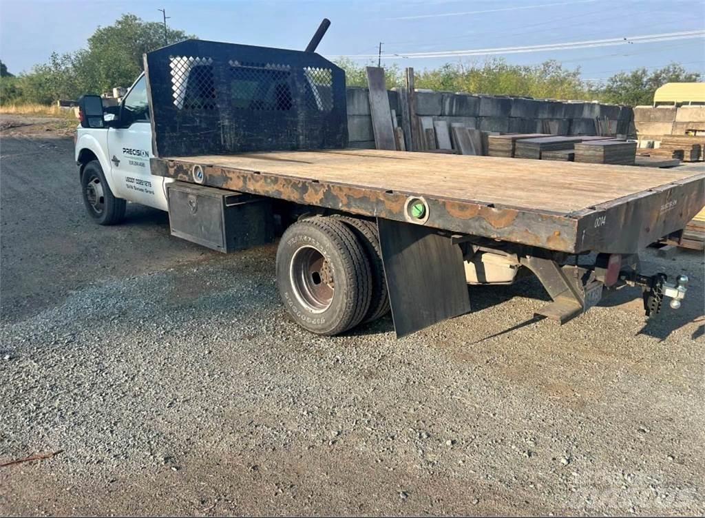 Ford F-350 Flatbed kamyonlar