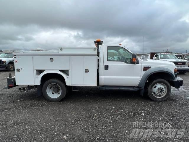 Ford F-450 Belediye / genel amaçli araçlar