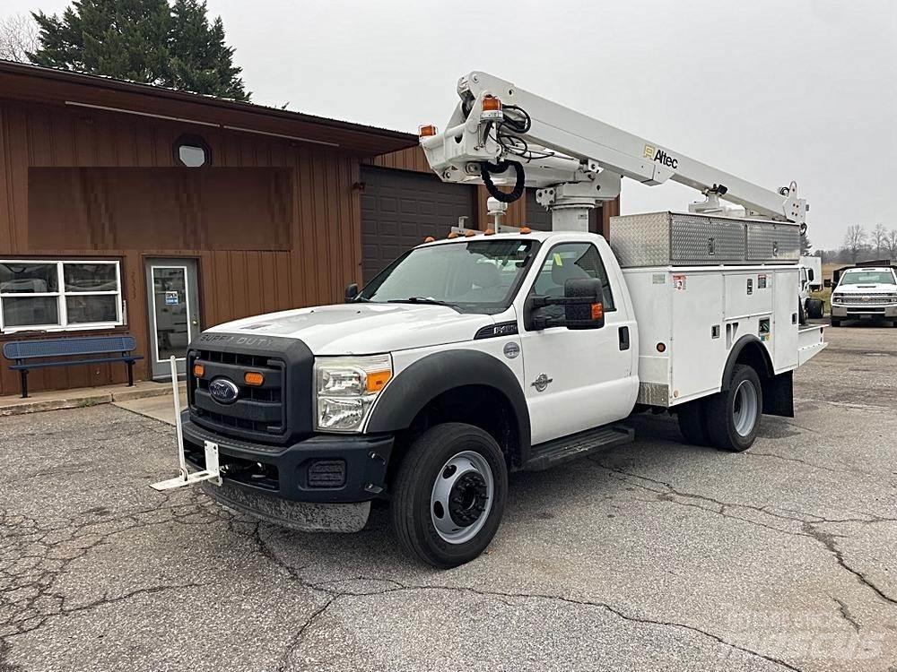 Ford F-450 Araç üstü platformlar