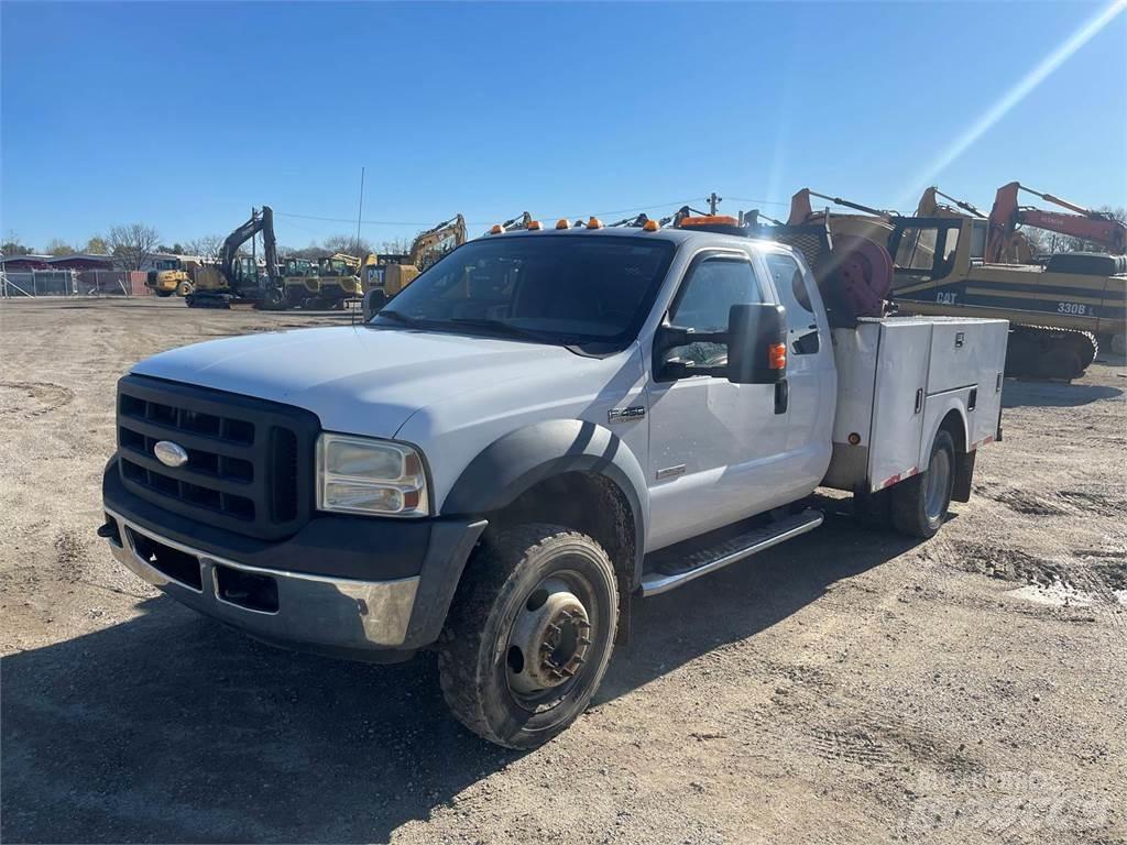 Ford F-450 Belediye / genel amaçli araçlar