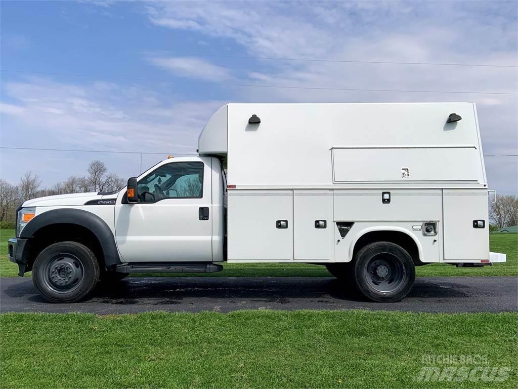 Ford F-450 Belediye / genel amaçli araçlar