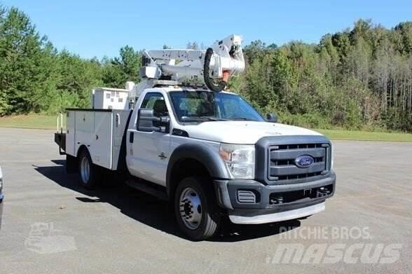 Ford F-550 Araç üstü platformlar