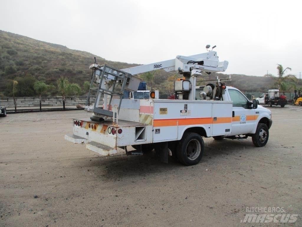 Ford F-550 Araç üstü platformlar