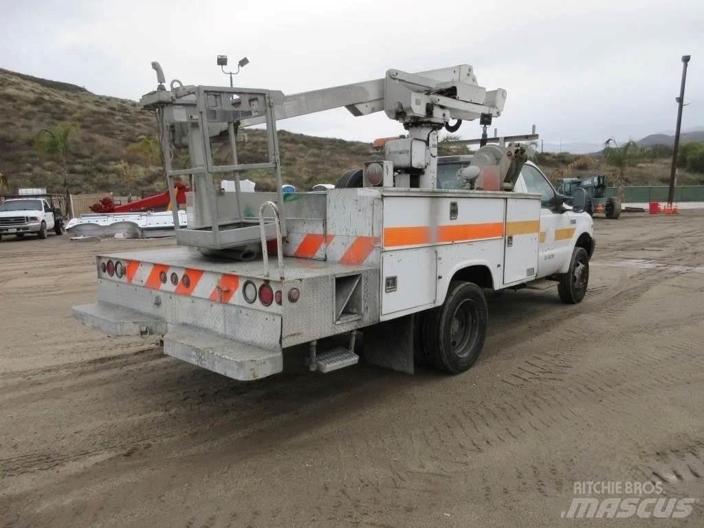 Ford F-550 Araç üstü platformlar