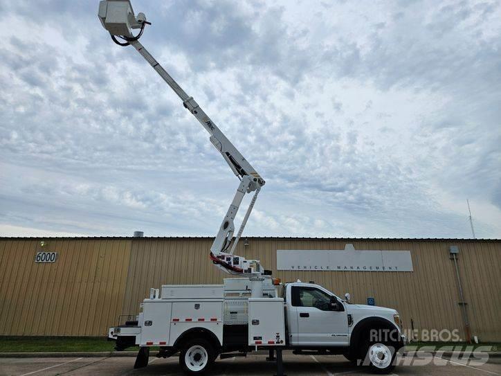 Ford F-550 Araç üstü platformlar