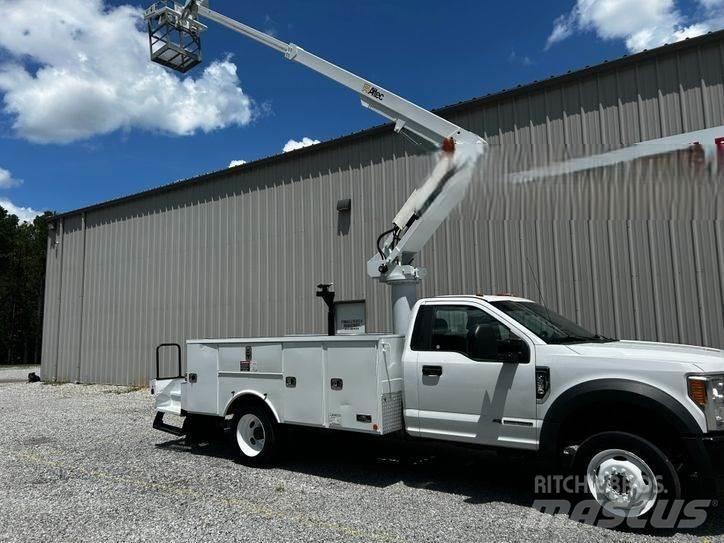 Ford F-550 Araç üstü platformlar