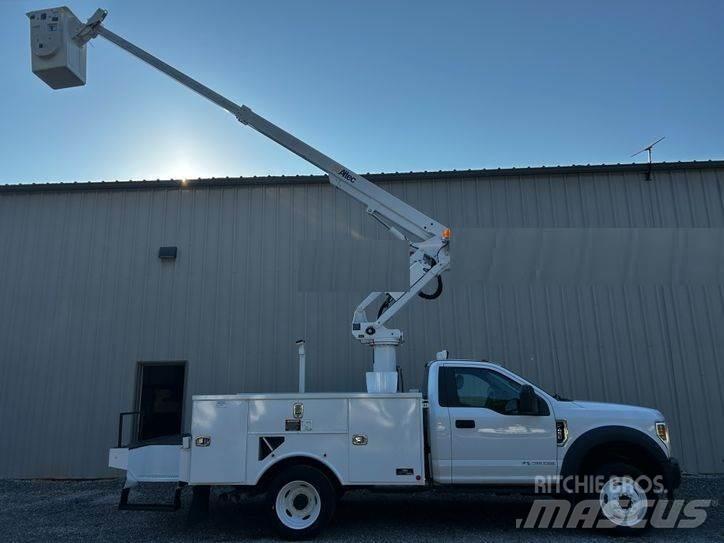 Ford F-550 Araç üstü platformlar