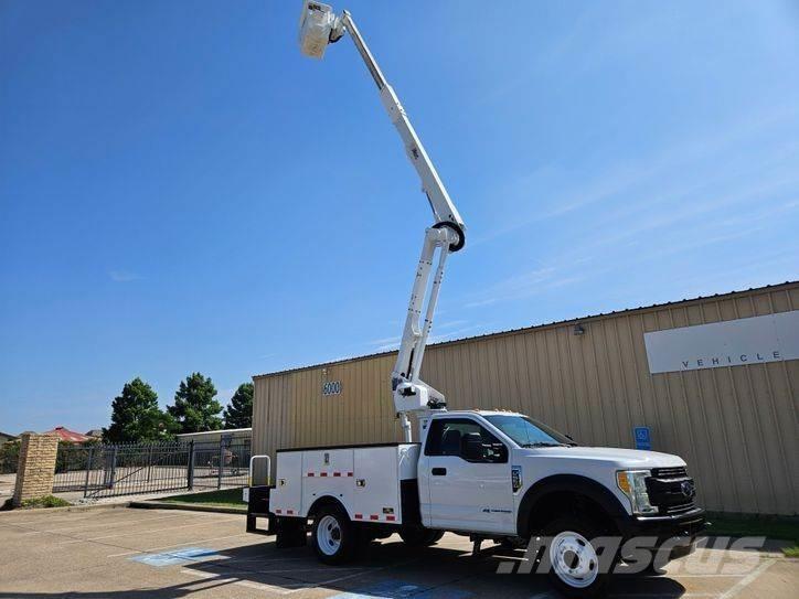 Ford F-550 Araç üstü platformlar