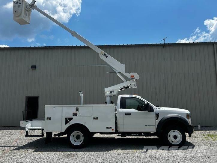 Ford F-550 Araç üstü platformlar