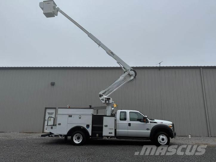 Ford F-550 Araç üstü platformlar